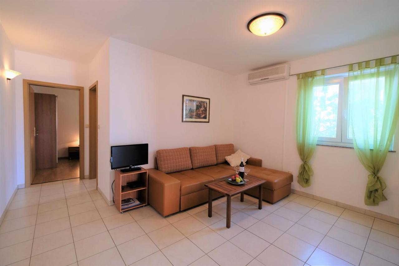 Apartments Coral, Klimno, Island Krk Zewnętrze zdjęcie